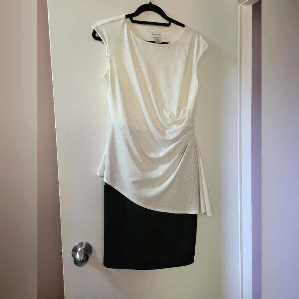 Enfocus Studio short sleeve shimmer sparkle mid dress with black skirt size 12.